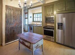 Charming Hill Country Getaway in Texas