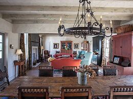 Charming Hill Country Getaway in Texas