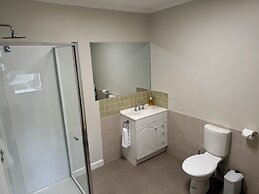 American Hotel Creswick