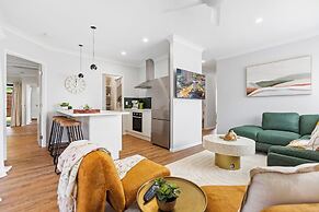 Comfortable 3-Bedroom Home Near City