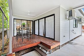 Comfortable 3-Bedroom Home Near City