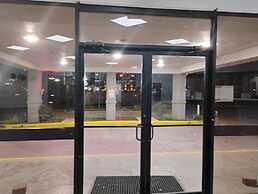 Executive inn ad suites