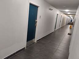 Executive inn ad suites