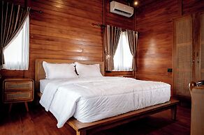 The Swantari by ARBA