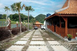 The Swantari by ARBA