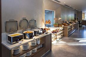 Iconic Long Hai Hotel