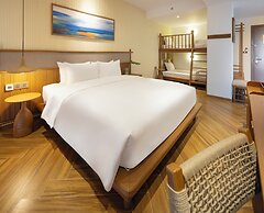 Iconic Long Hai Hotel