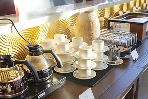 Iconic Long Hai Hotel