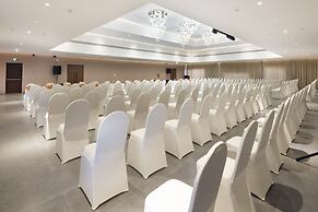 Iconic Long Hai Hotel