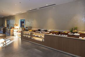 Iconic Long Hai Hotel