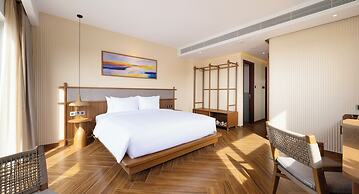 Iconic Long Hai Hotel