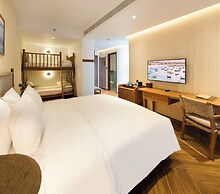 Iconic Long Hai Hotel