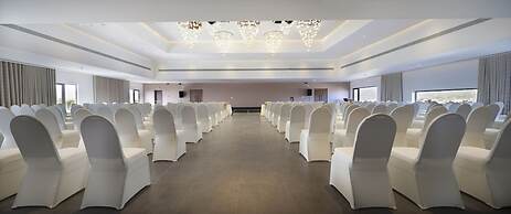 Iconic Long Hai Hotel