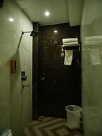 Hotel Banaras Palace