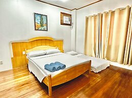 Bluewaves Hostel & Villa Panagsama by Hiverooms