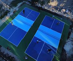 Bluewaves Hostel & Villa Panagsama by Hiverooms