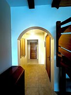 Bluewaves Hostel & Villa Panagsama by Hiverooms