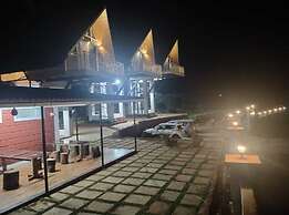 Manshas High-5 Resort