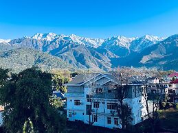 Hotel Palampur Life