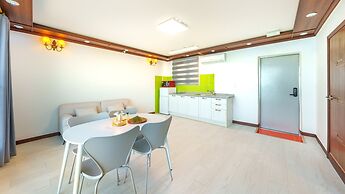 Goseong Beach Jin Spa Pension