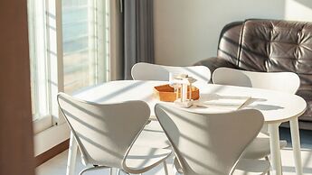 Goseong Beach Jin Spa Pension