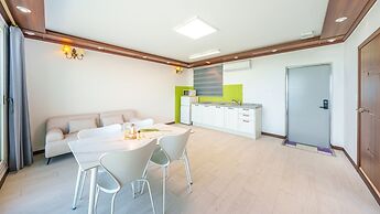 Goseong Beach Jin Spa Pension