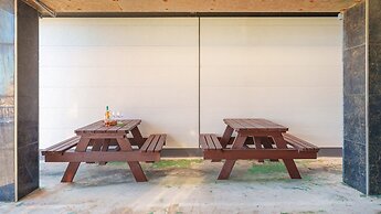 Goseong Beach Jin Spa Pension