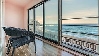 Goseong Beach Jin Spa Pension