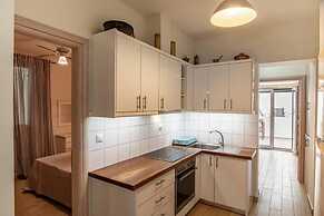 Contessa Elli Residences