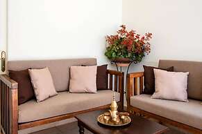 Contessa Elli Residences