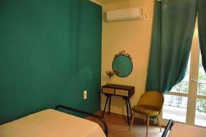 Contessa Elli Residences