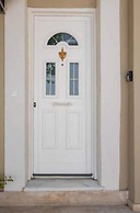 Contessa Elli Residences