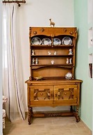 Contessa Elli Residences