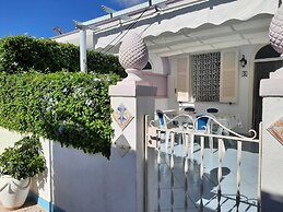 Villa Lesto Holiday Home - Ischia Apartments