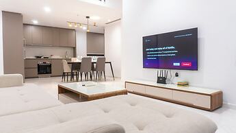 Moonway Luxury Suites At Eaton Residence