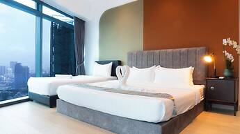 Moonway Luxury Suites At Eaton Residence