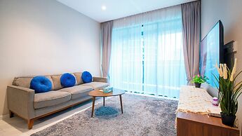 Moonway Luxury Suites At Eaton Residence