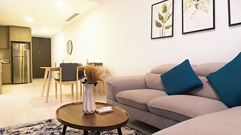 Moonway Luxury Suites At Eaton Residence