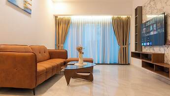 Moonway Luxury Suites At Eaton Residence