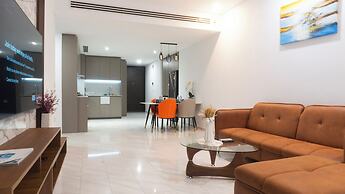 Moonway Luxury Suites At Eaton Residence