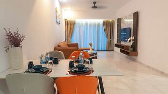 Moonway Luxury Suites At Eaton Residence