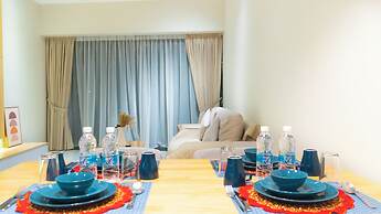 Moonway Luxury Suites At Eaton Residence