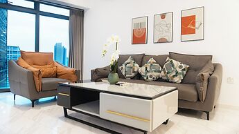 Moonway Luxury Suites At Eaton Residence