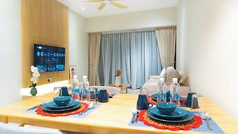 Moonway Luxury Suites At Eaton Residence