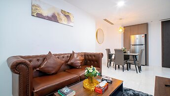 Moonway Luxury Suites At Eaton Residence