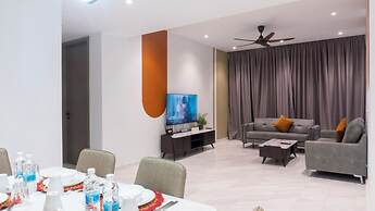 Moonway Luxury Suites At Eaton Residence