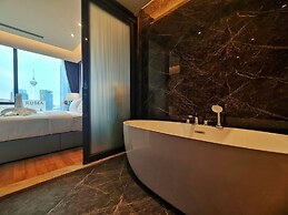 Imperial Luxury Suites KLCC by Moonway