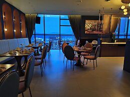 Imperial Luxury Suites KLCC by Moonway