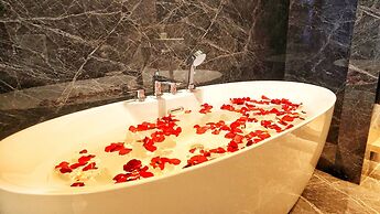 Imperial Luxury Suites KLCC by Moonway