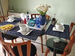 Sior Dionysios Apartments